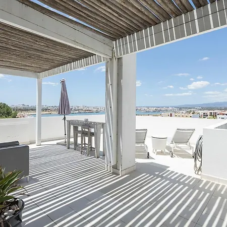 Aparthotel One2seven