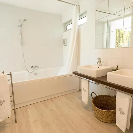 Aparthotel One2seven Ferragudo (Faro)