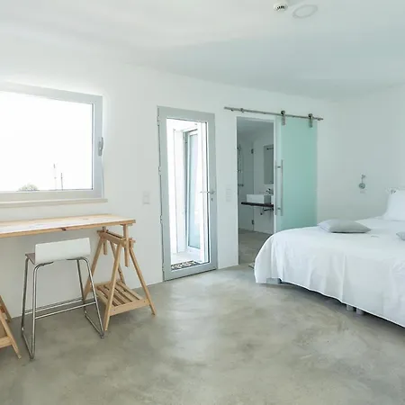 One2seven 4* Ferragudo (Faro)