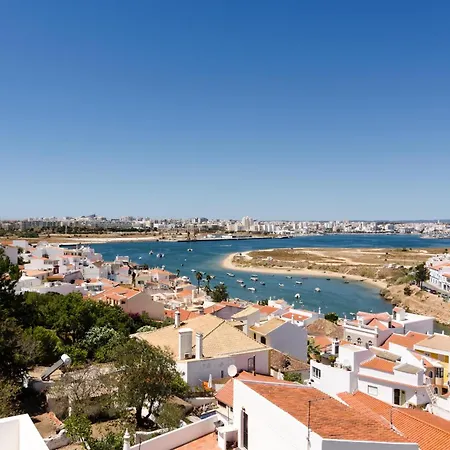 One2seven 4* Ferragudo (Faro)