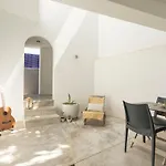 One2seven Апарт-отель 4*