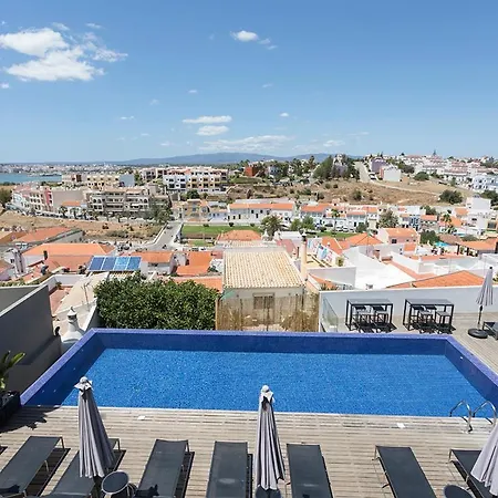 Aparthotel One2seven 4*