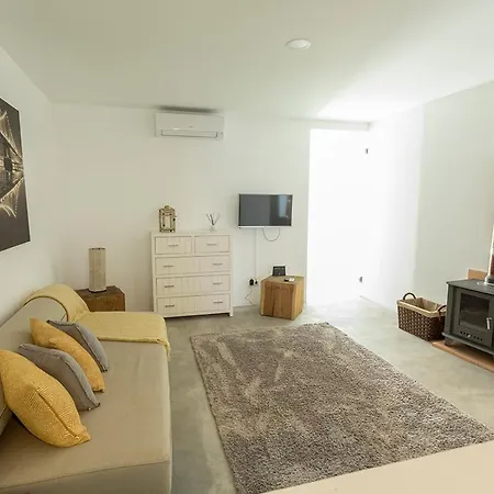 Aparthotel One2seven Ferragudo (Faro)