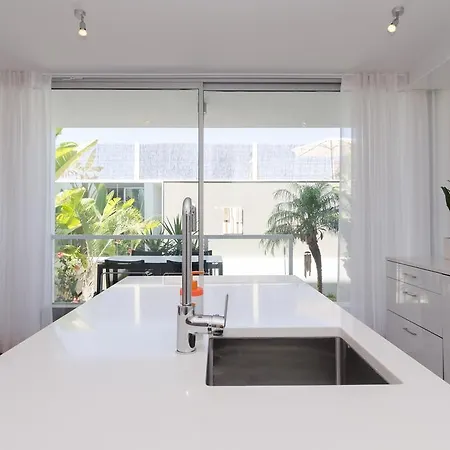 One2seven Aparthotel 4*