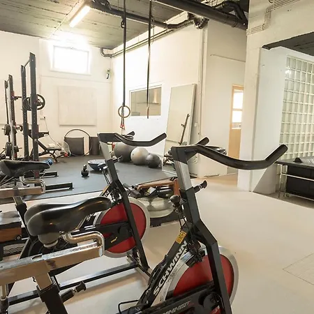 One2seven Aparthotel 4*