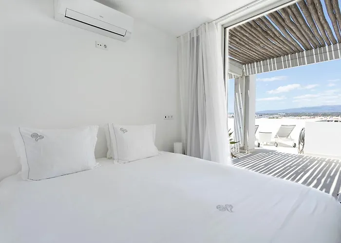 One2seven Aparthotel Ferragudo (Faro)