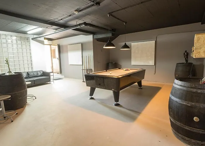 One2seven 4* Ferragudo (Faro)