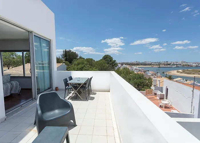 One2seven Aparthotel Ferragudo (Faro)