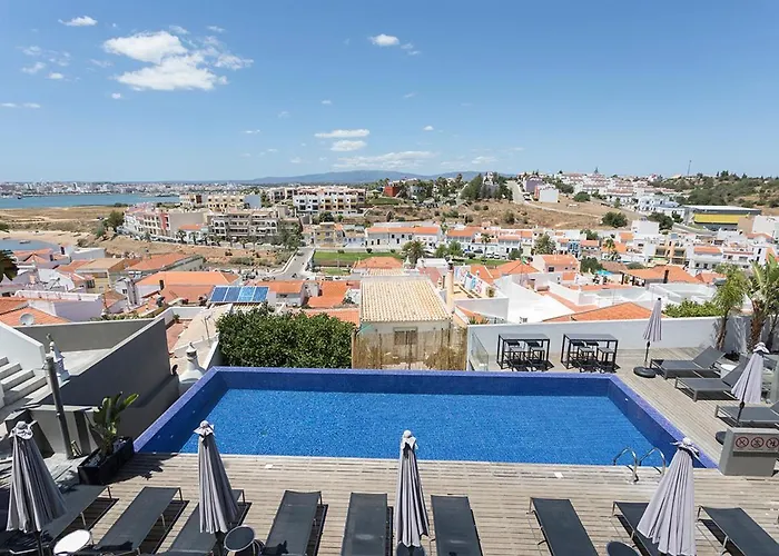 Aparthotel One2seven 4*