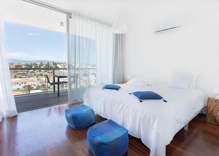 One2seven 4* Ferragudo (Faro)